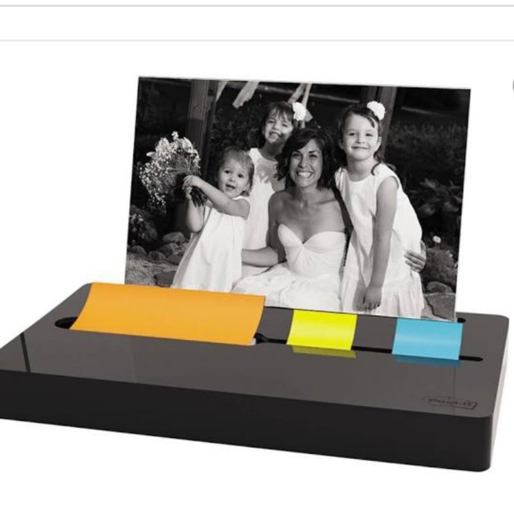 Post it dispenser with photo frame